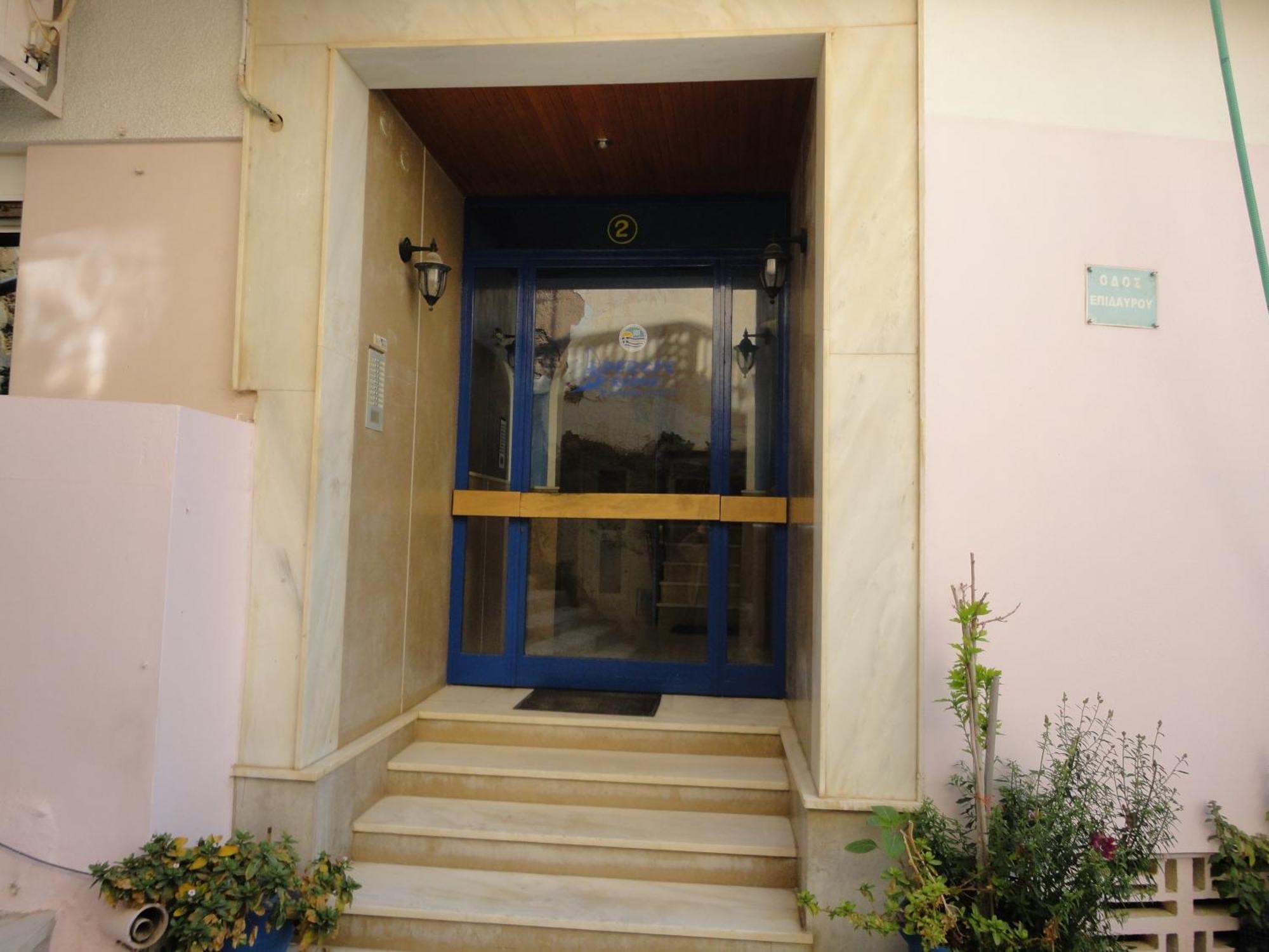 Apergis Rooms Ermoupoli Buitenkant foto