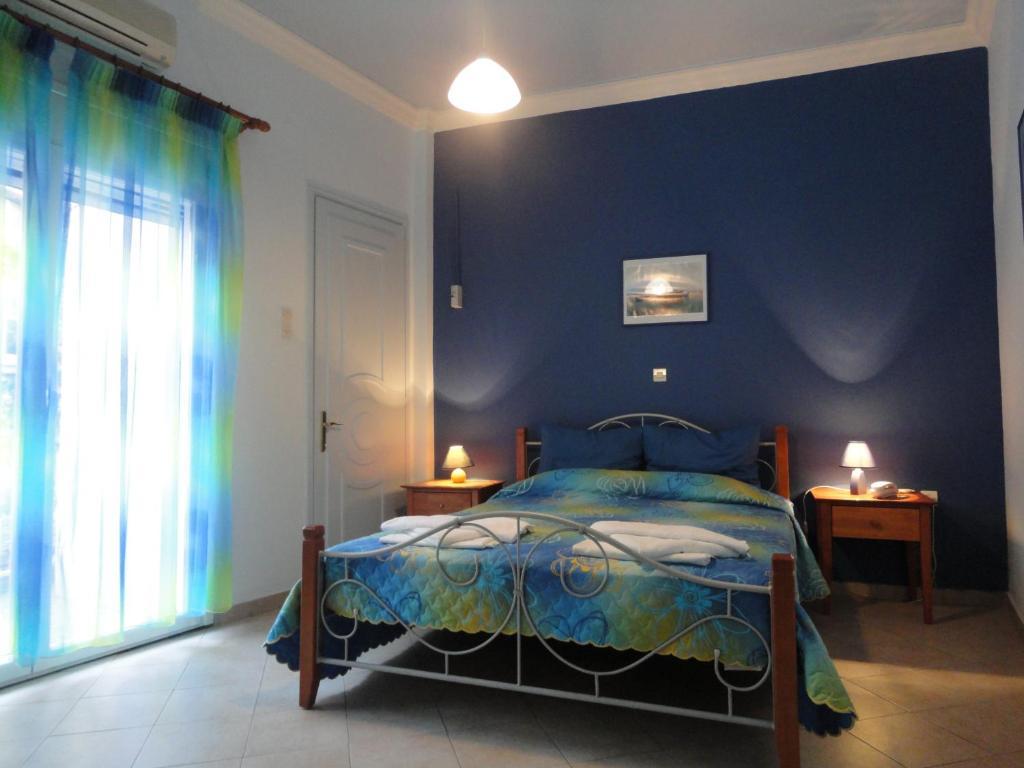 Apergis Rooms Ermoupoli Buitenkant foto